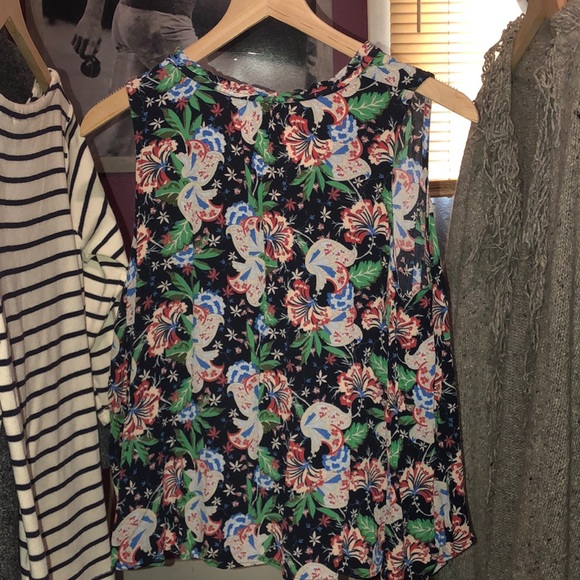 J.Crew Drapey Sleeveless Blouse - Picture 2 of 5